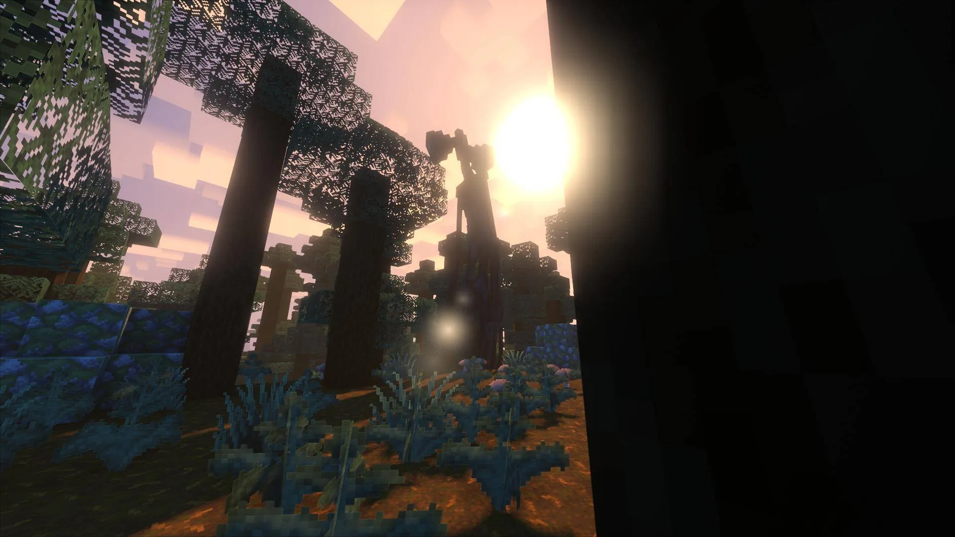 HORROR - The silent forest - Siren Head (horror) — скриншот 3 (Модпаки, Minecraft)
