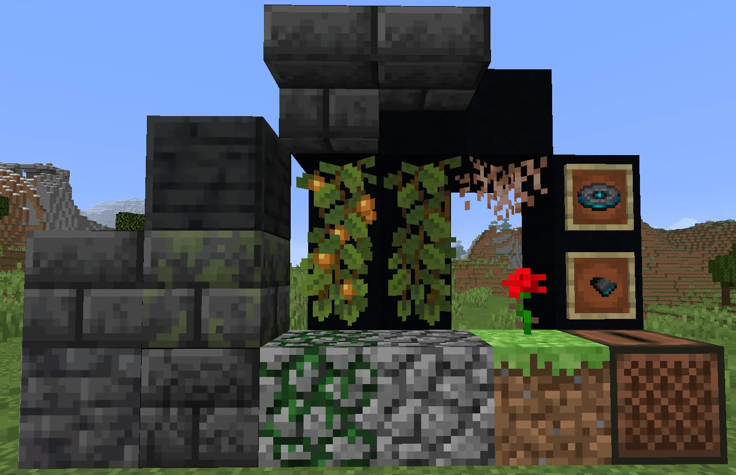 Both Old and New (Deep Dark and Alpha Content) — скриншот 2 (Моды, Minecraft)