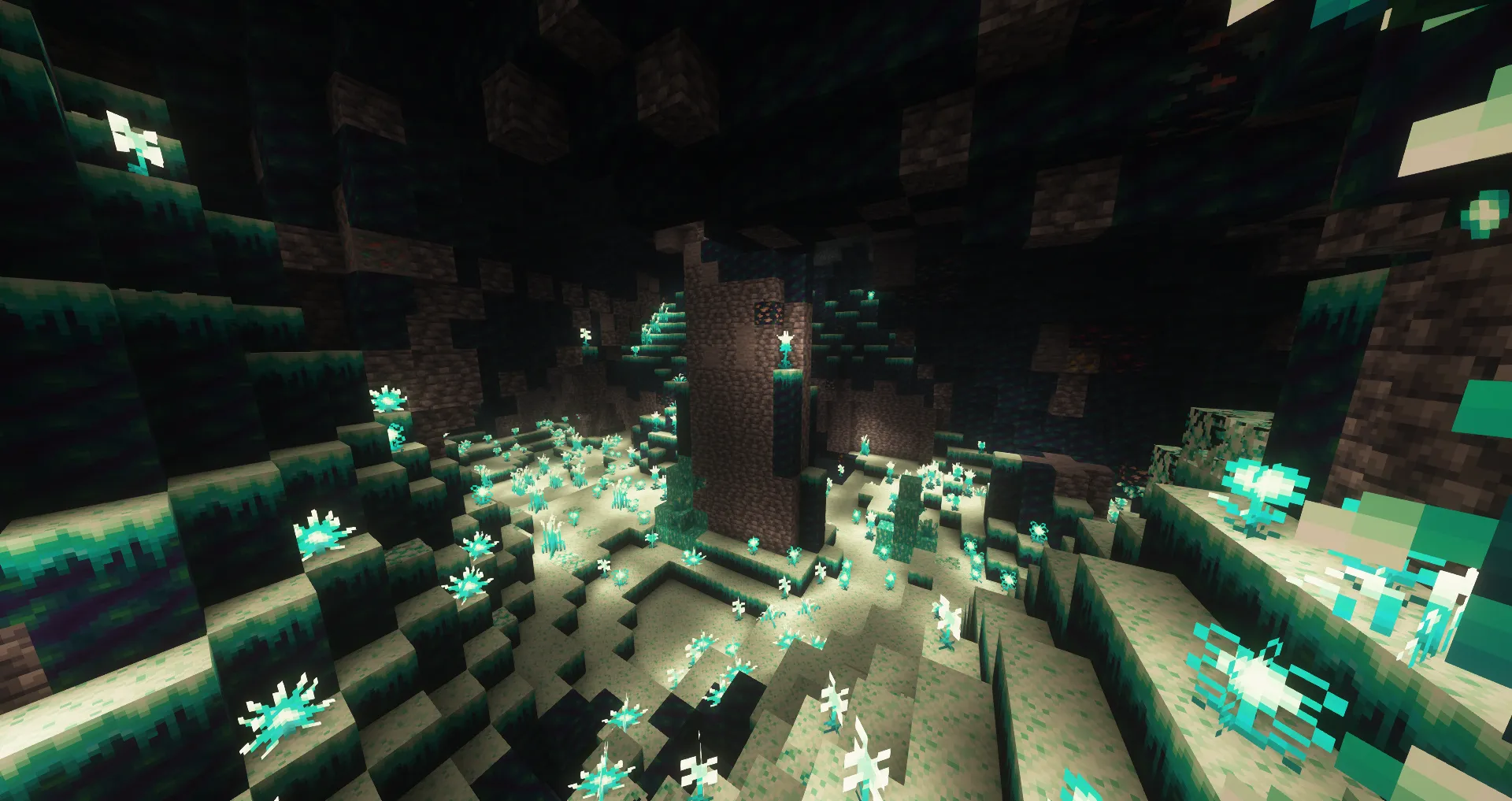 Caves and Dungeons — скриншот 9 (Модпаки, Minecraft)