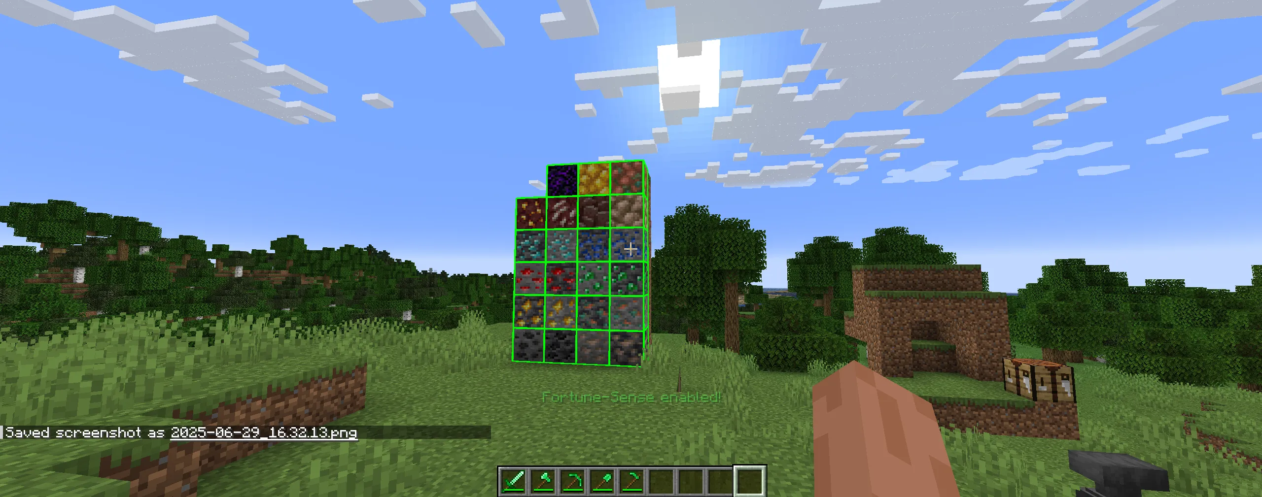 Emerald Enhancements, Моды, Minecraft