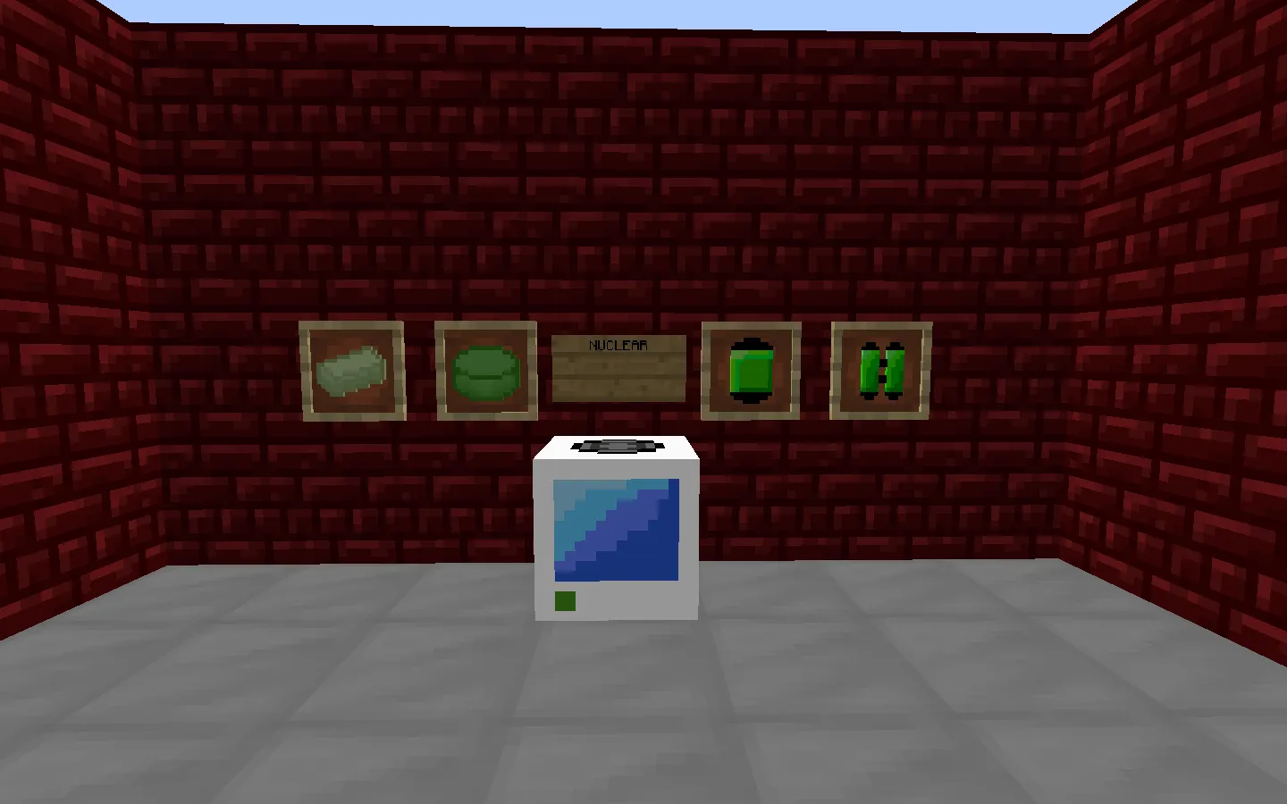 gtech base, Моды, Minecraft