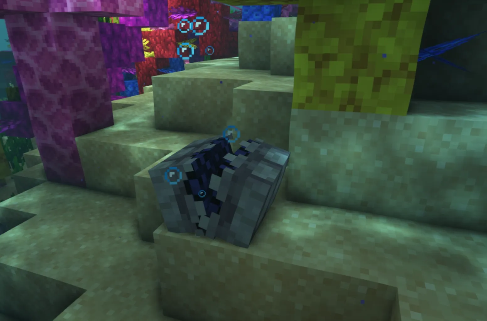 Johnny's biological notes, Моды, Minecraft