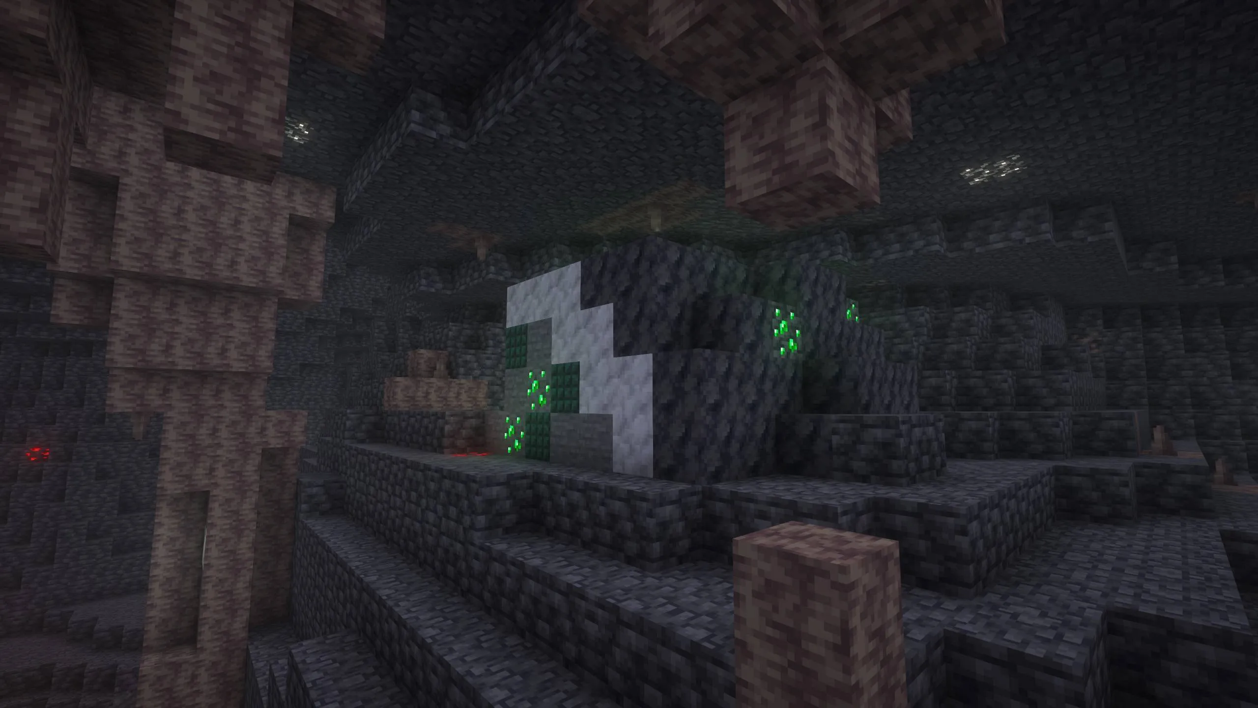 BM: More Geodes, Дата-паки, Minecraft