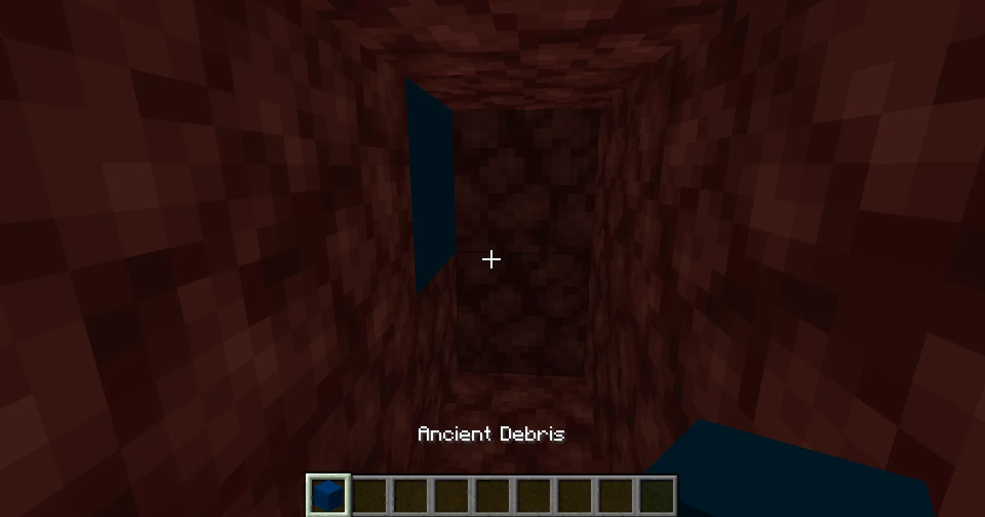Bright Blue Ancient Debris — скриншот 1 (Текстуры, Minecraft)