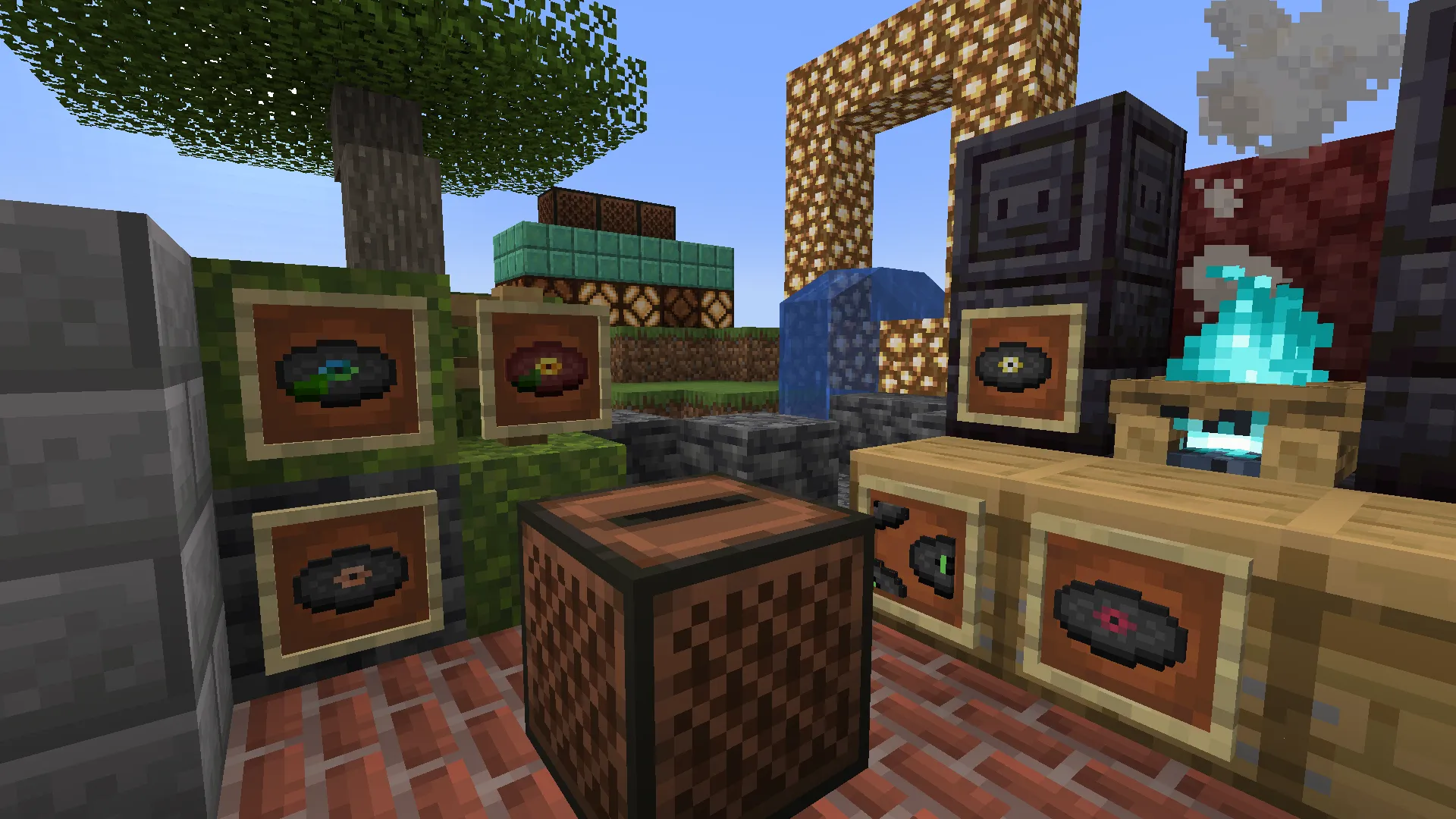 Clover's Discs — скриншот 1 (Моды, Minecraft)