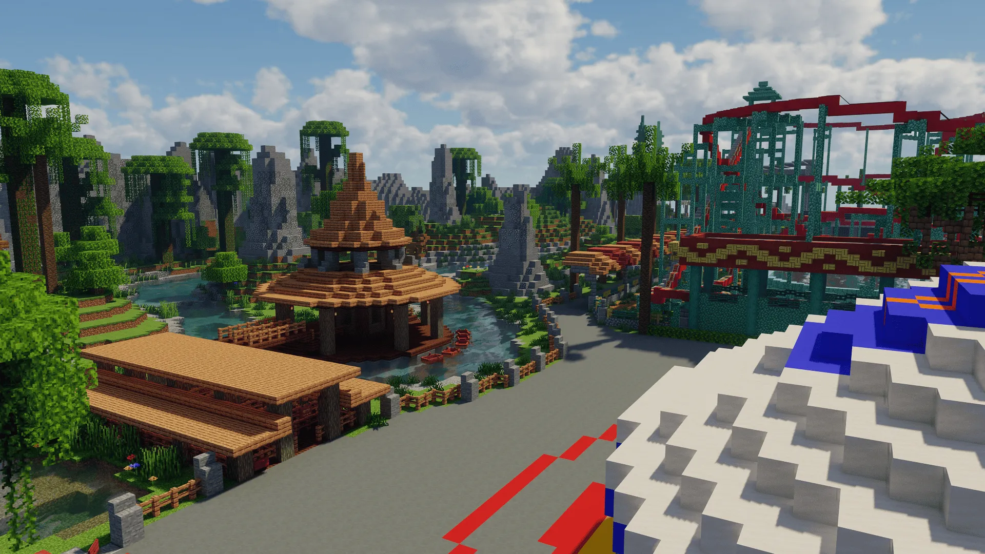 Fantaria - Theme Park, Карты, Minecraft