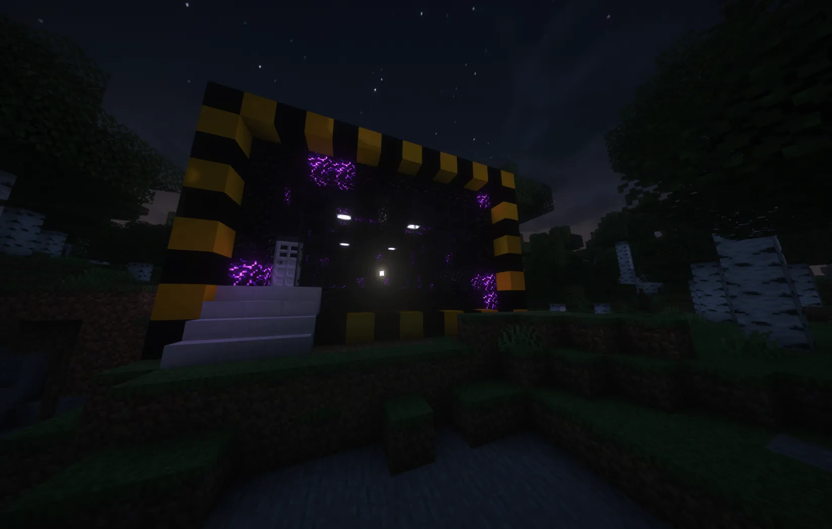 Left Behind, Моды, Minecraft