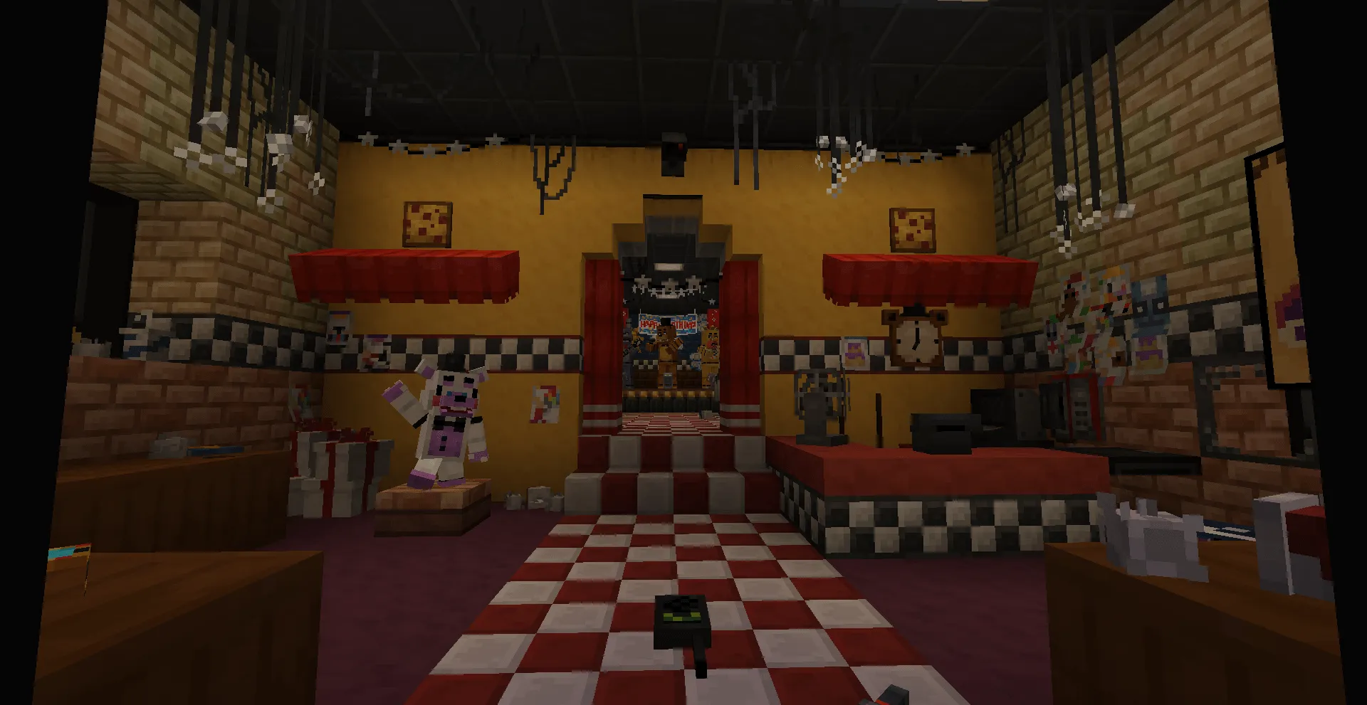 Custom Freddy Fazbear's Pizza — скриншот 13 (Карты, Minecraft)