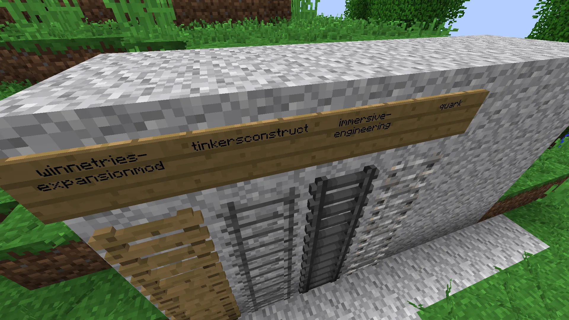 Bear Hands Resourcepack — скриншот 1 (Текстуры, Minecraft)